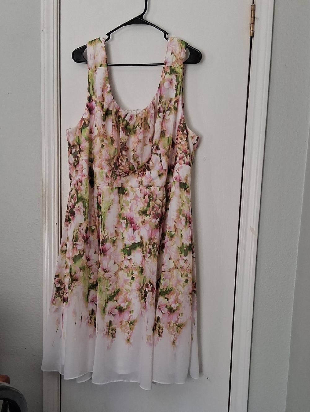 Signature Ella Multicolor Floral Watercolor Floaty Wedding Season Midi Dress 22W